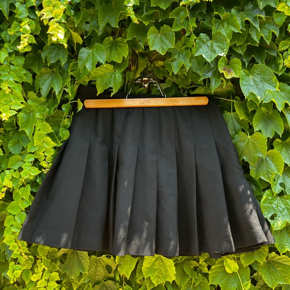 Los Angeles apparel pleated skirt